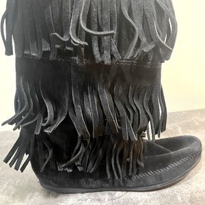 Fringe mid calf boots